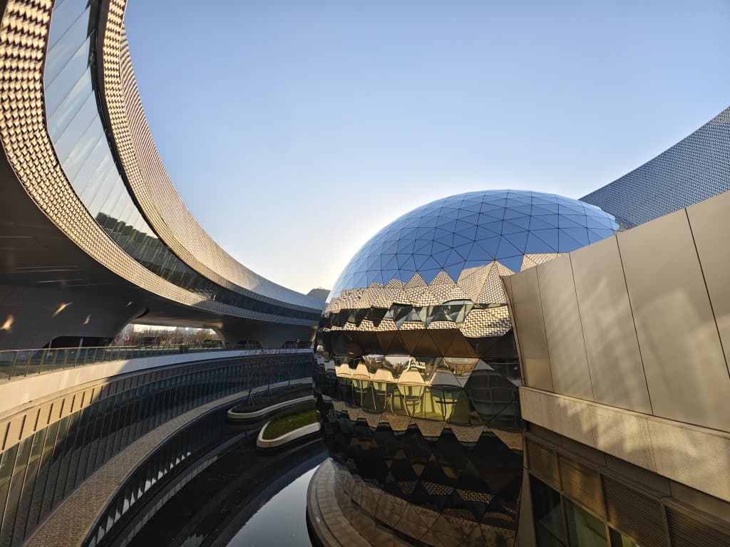 RSA Cosmos Completed China’s First LED Dome Planetarium (20m, Real8K)